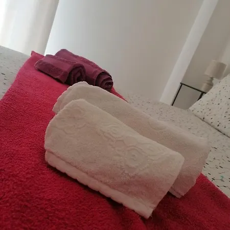 Deborah House * אלגהרו